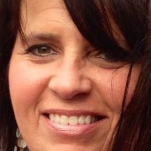 Meet your Posher, Deedee